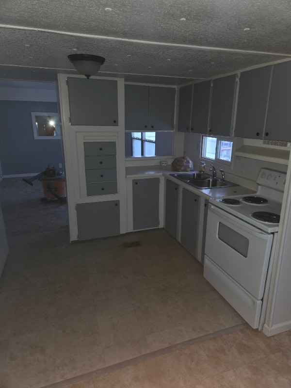 Photo - 8464 Cleveland Ave NW