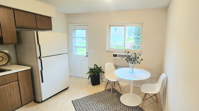 Ash Street - Ash Street Condo Unit 227