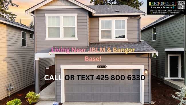 Building Photo - Comfortable Modern Living Near JBLM & Bangor Base!