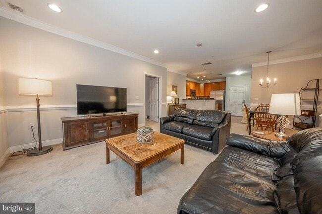 Photo - 300 W Elm St Unit 2232