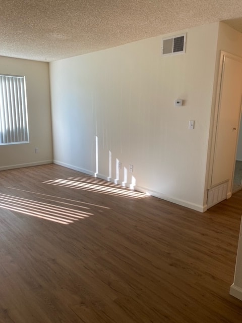 Individual central heating and a/c units in every unit