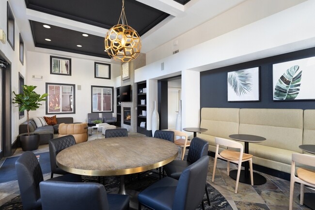 Photo - Tamarind Square