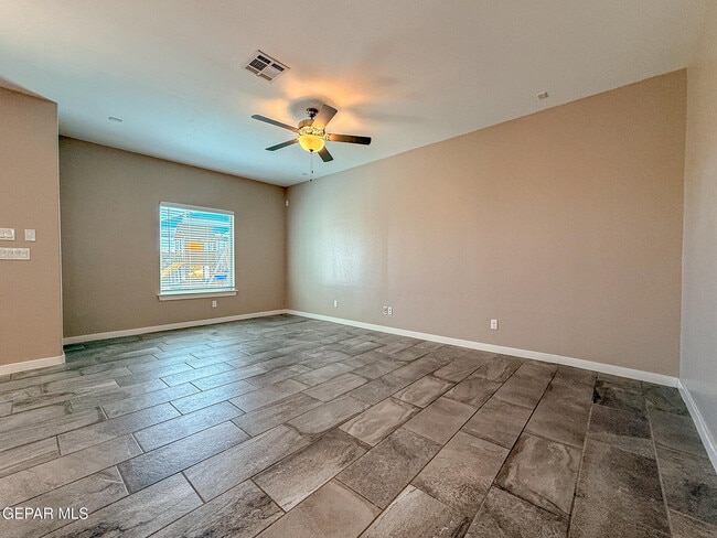 Photo - 2704 Tierra Oasis St