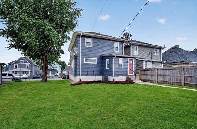 1622 English Ave