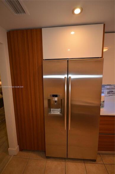 Photo - 3801 S Ocean Dr Unit 1D