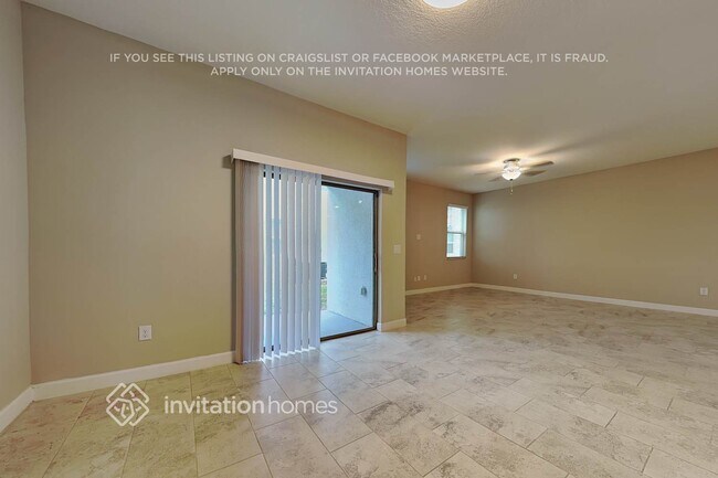 Photo - 2888 Coach Manors Way