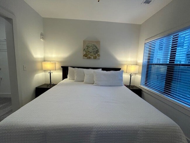900 Battery Ave SE Unit SI ID1604704P