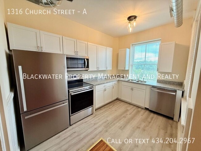 Photo - 1316 Church St Unit A