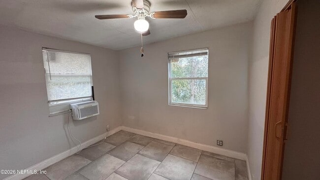 Photo - 1245 W 30th St Unit 4