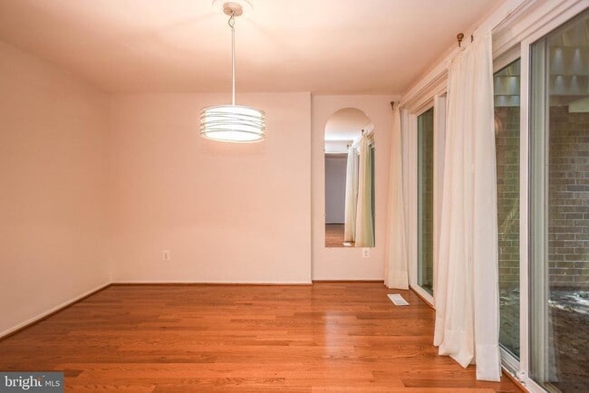 Photo - 19002 Stedwick Dr
