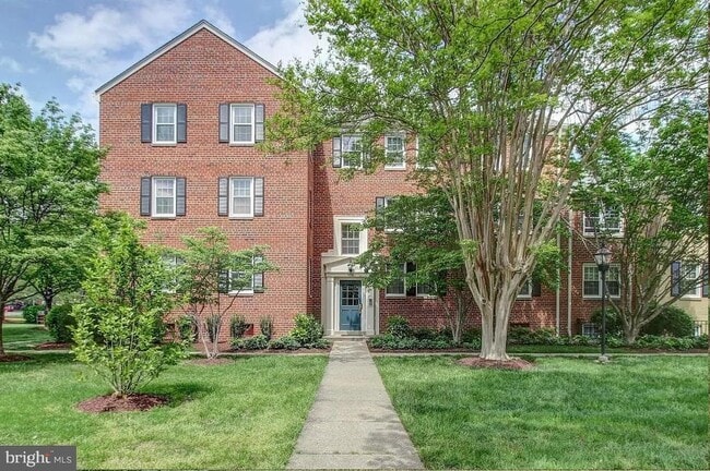 Photo - 6610 E Wakefield Dr Unit C2