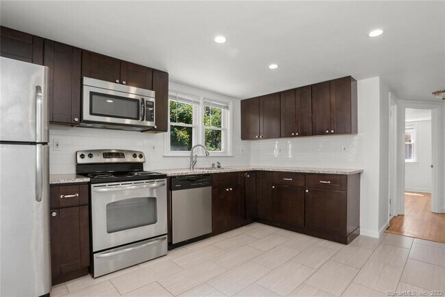 Photo - 22 Tracey St