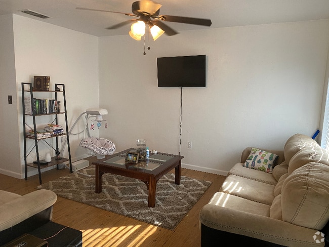 Building Photo - 3600 SW 23rd St Unit 26 Rental