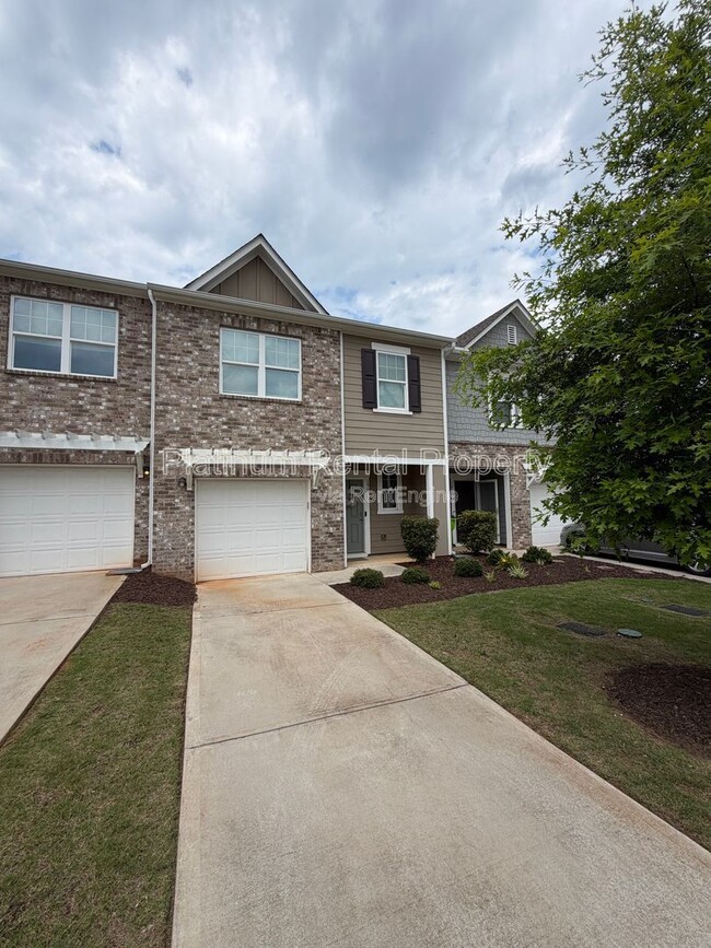 177 Swindon Dr