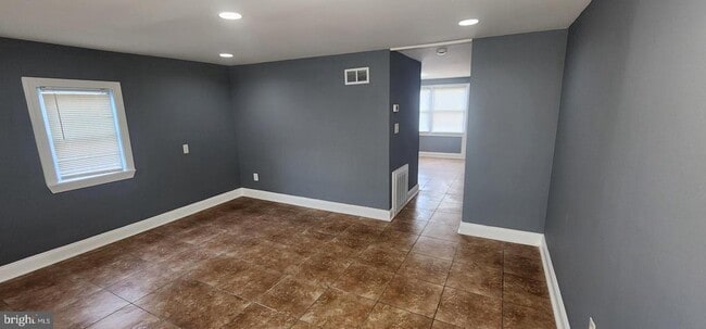 Photo - 7923 Baltimore St