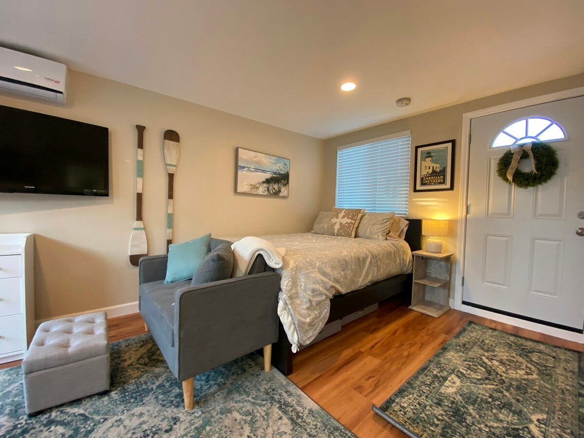 Photo - 4624 59th St