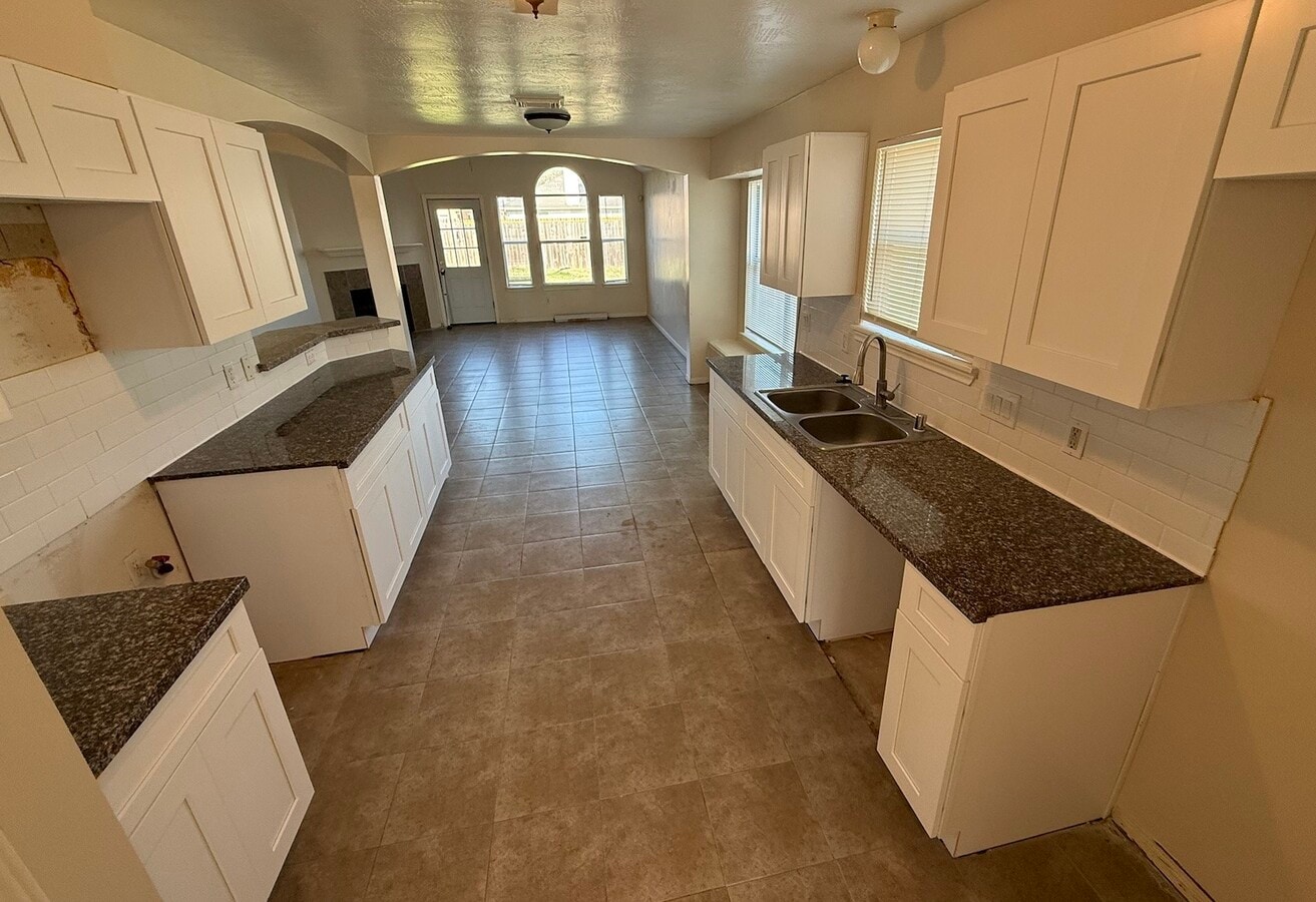 Photo - 2226 Dawn Shadow Way