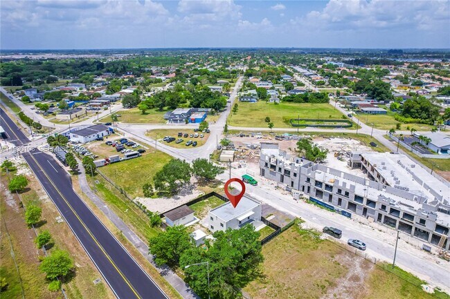 Photo - 21845 Goulds Ave Unit 202