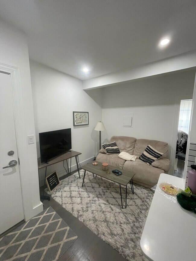 Photo - 11 Peterborough St Unidad 25