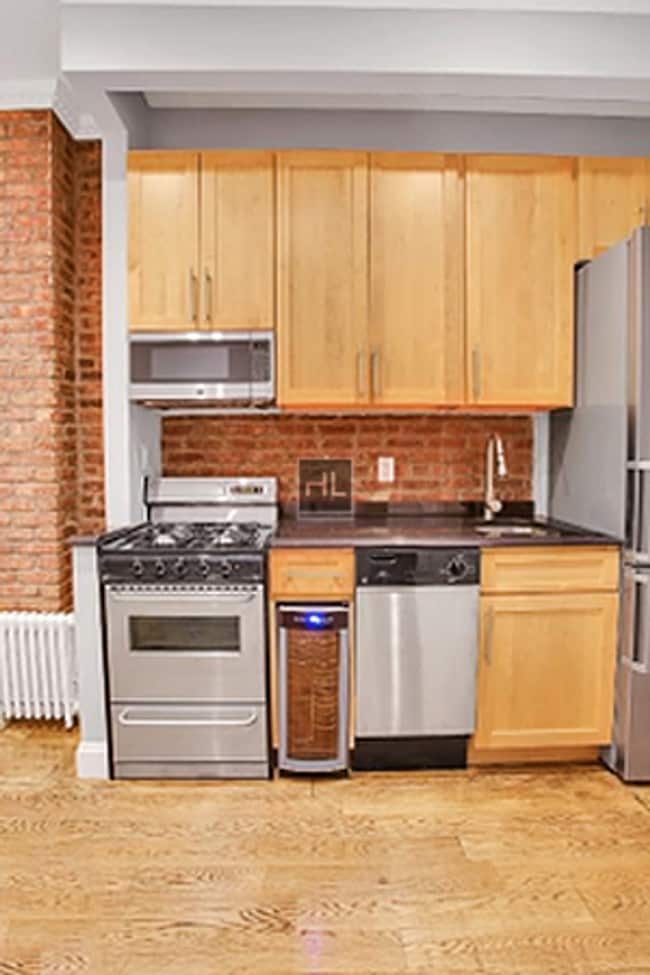 Photo - Perry Street Unit 16