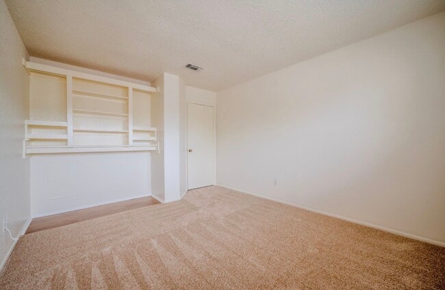 Building Photo - 13034 Leader St Unit 960