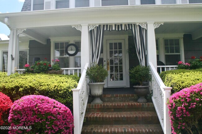 Photo - 312 Boston Blvd