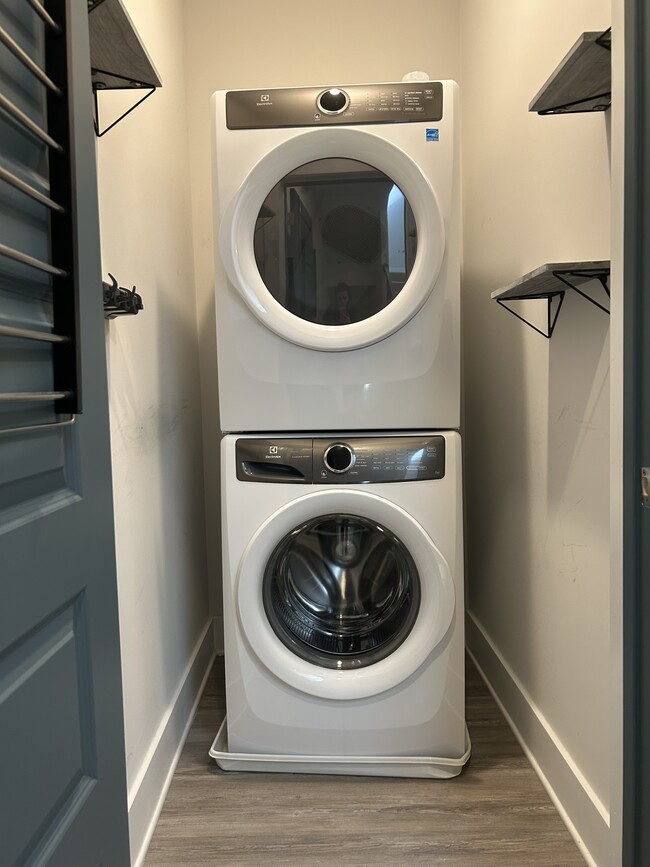 laundry - 5329 Old Main St Unit B