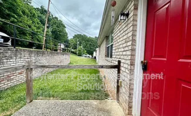 Photo - 117 Olive St Unit 12