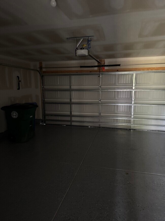 Photo - 73 Parkwood Ct