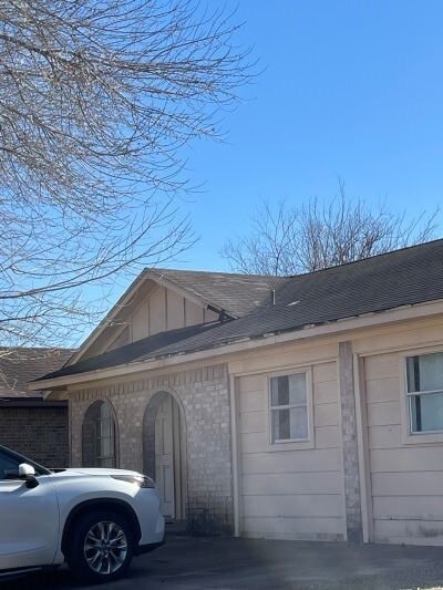 Building Photo - 1222 Kappa St