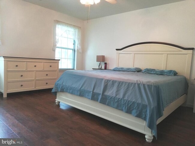 Photo - 104 Bastian Dr