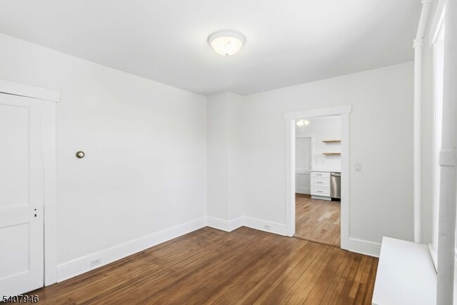 Photo - 10 Zazzetti St Unit 1