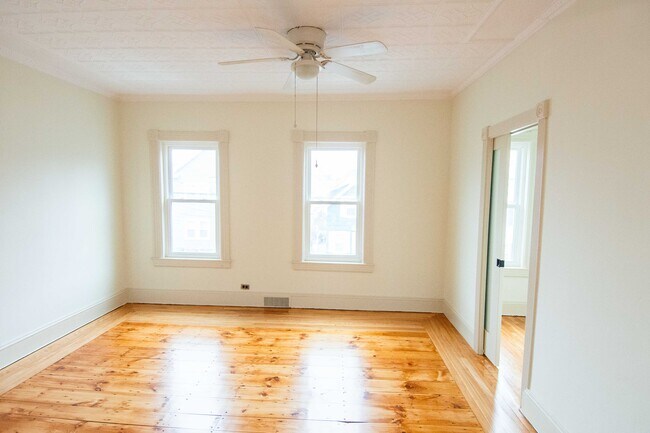 Photo - 235 Mount Hope St Unit B