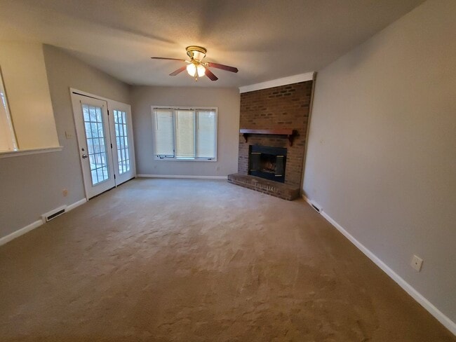 Photo - 7097 Tollhouse Dr
