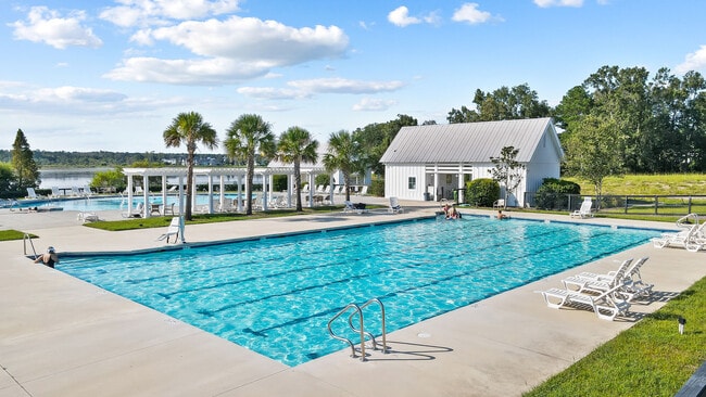 Photo - HARMON Foxbank by Crescent Communities