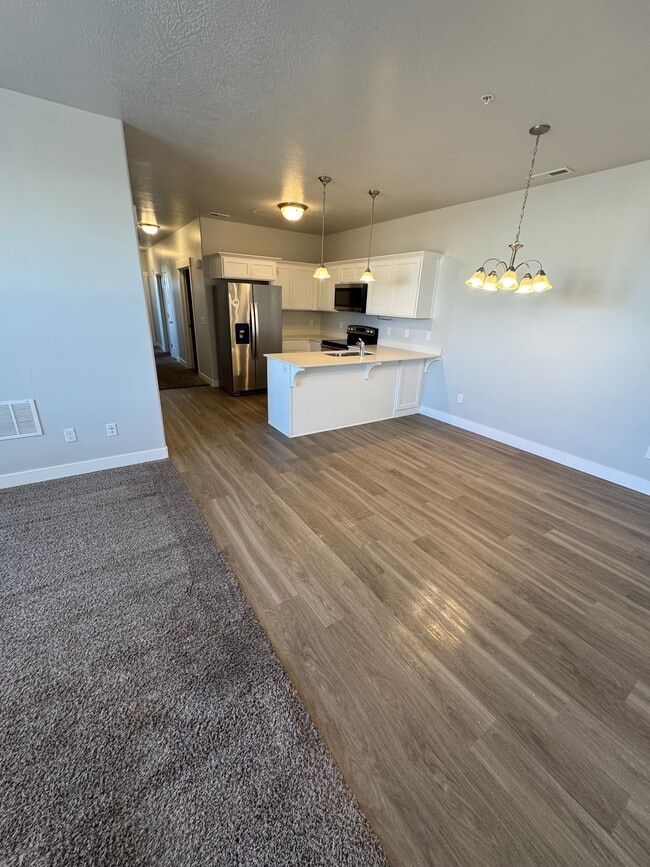 Photo - 4216 McKellen Dr Unidad #201