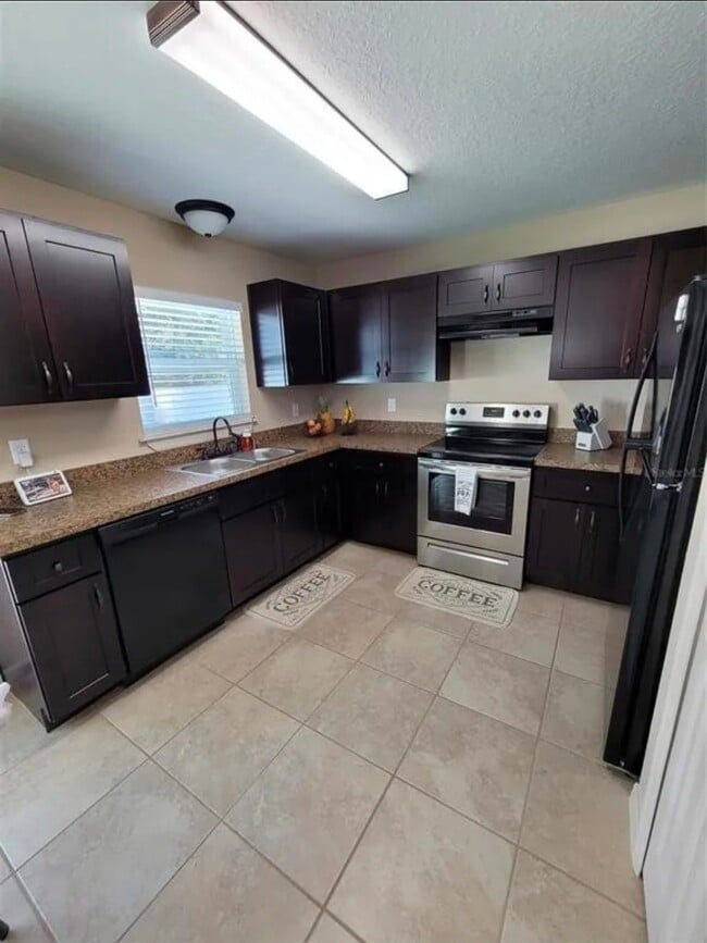 13 Malauka Radial Cir