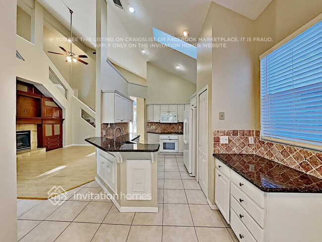 Photo - 272 Churchill Dr