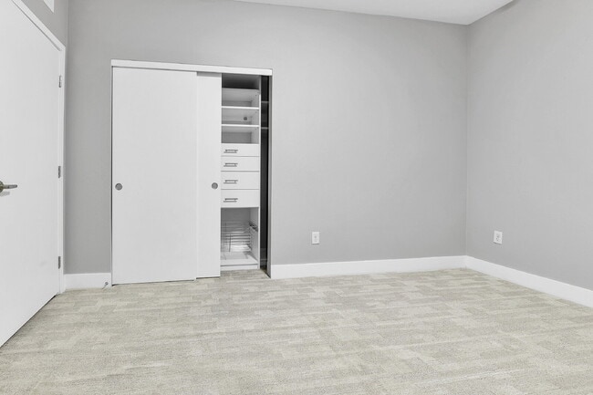 Photo - $1,695 - 1 Bed, 1 Bath Condo with In Unit Laundry in Secured Building! Unidad #306