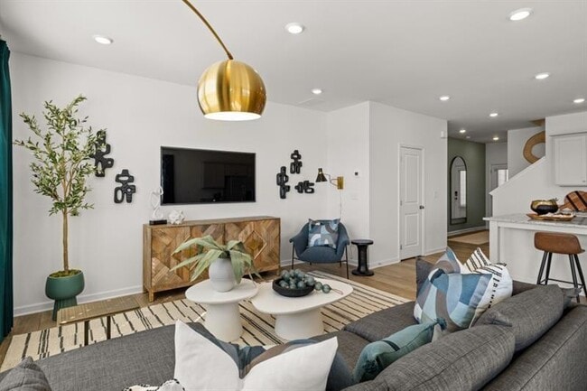 105 Vision St