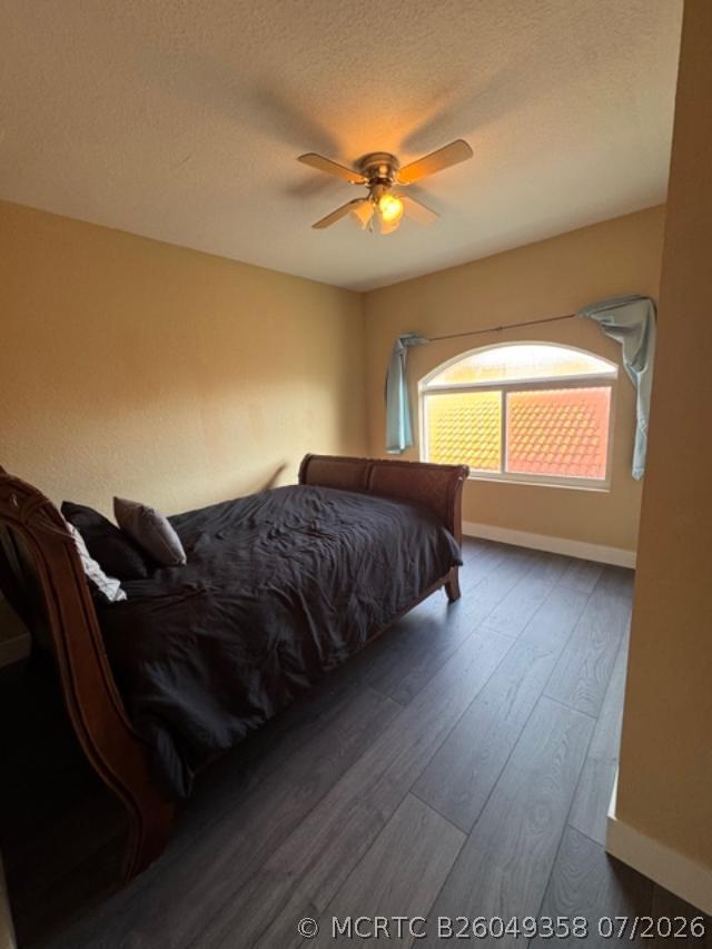 1033 Grove Park Cir