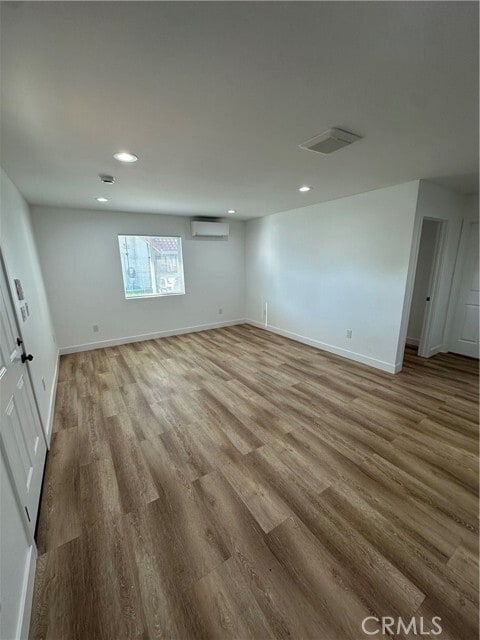 Photo - 3519 Albany St