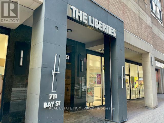 Photo - 711 Bay St. Unit 812