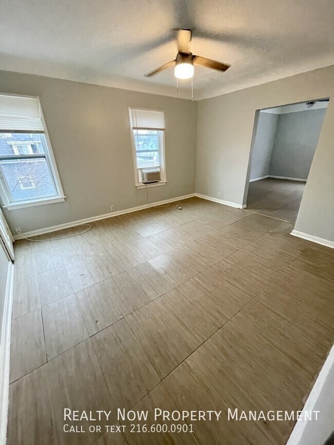 Photo - 3263 Fulton Rd Unit 2