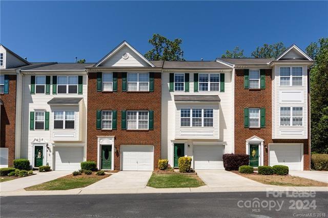 Photo - 1522 Royal Auburn Ave Townhome