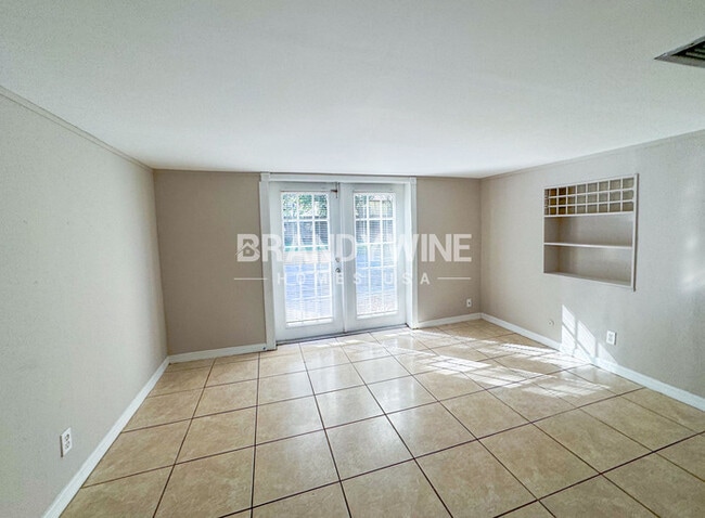 Photo - 6020 George Wood Ln W