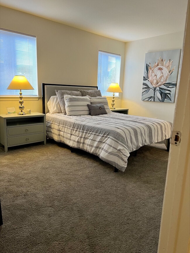 Auburn Pointe