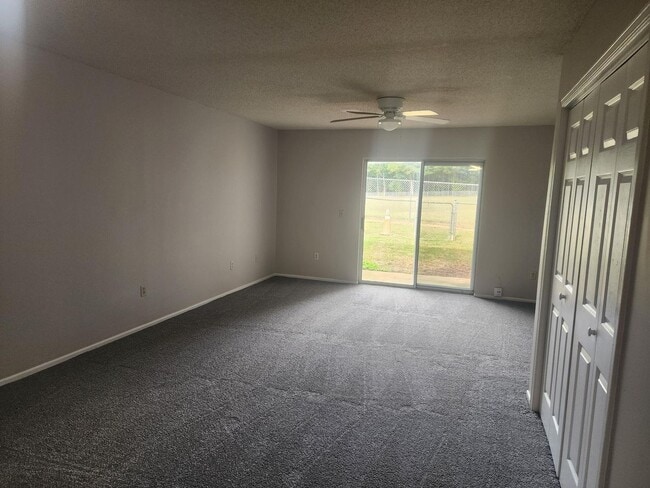 Photo - 125 Tabitha Ct Unit B