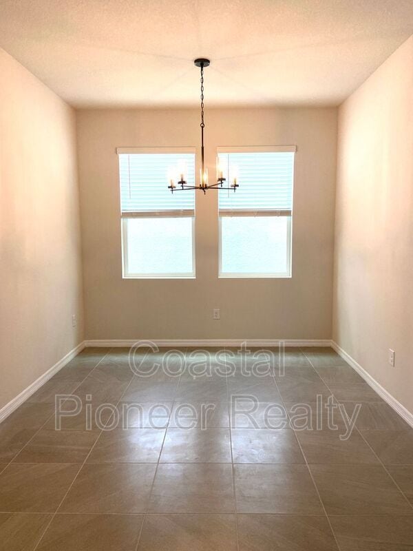 Photo - 28591 Cozy Creek Dr