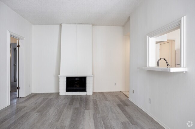 FIREPLACE/LIVING ROOM - 1380 Midvale Ave. "The Mini Mission"